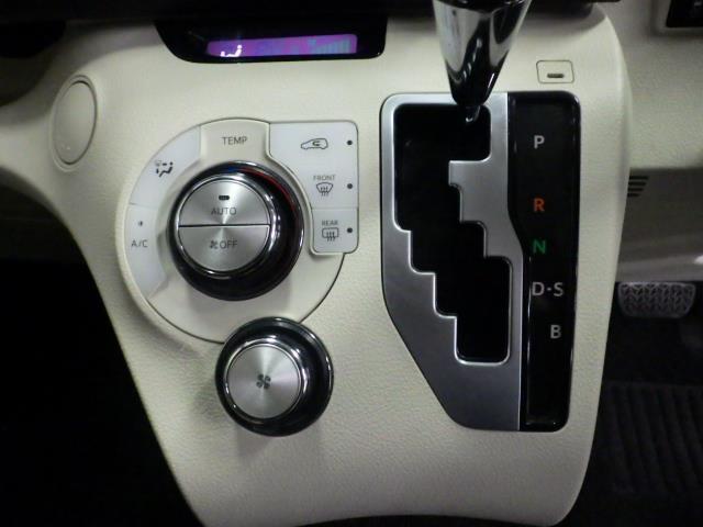 シエンタ Ｇ　４ＷＤ　フルセグ　メモリーナビ　ＤＶＤ再生　バックカメラ　ＥＴＣ　ドラレコ　両側電動スライド　乗車定員６人　３列シート　記録簿（14枚目）