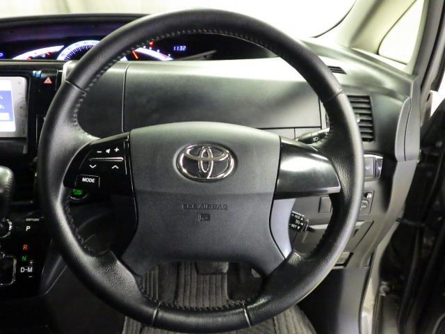 エスティマ アエラス　４ＷＤ　ワンセグ　メモリーナビ　バックカメラ　ＥＴＣ　乗車定員８人　３列シート（8枚目）