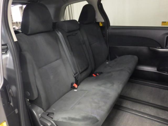 エスティマ アエラス　４ＷＤ　ワンセグ　メモリーナビ　バックカメラ　ＥＴＣ　乗車定員８人　３列シート（21枚目）