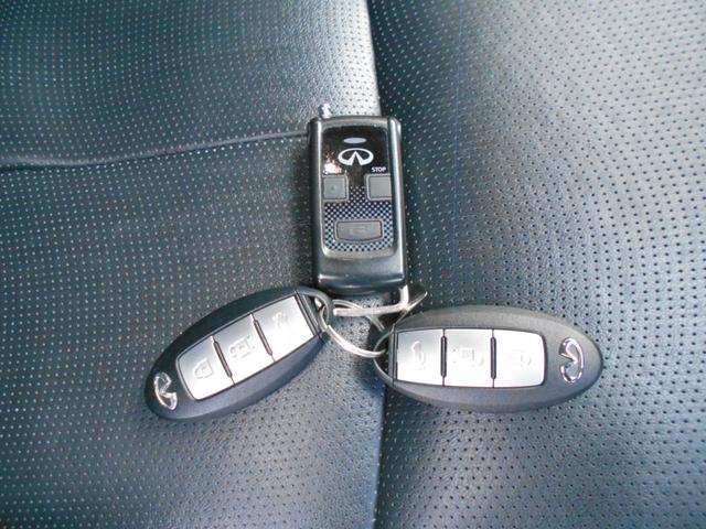 スカイライン 200GT-tタイプSP 車高調 20インチAW 社外マフラー EgスターターETC クリアランスソナー オートクルーズコントロール 全周囲カメラ ナビ TV LEDヘッドランプ シートヒーター スマートキー Aストップ(8枚目)