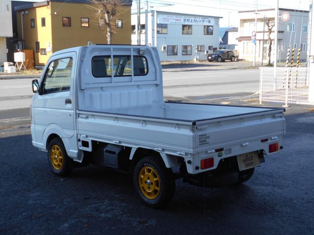 NT100クリッパートラック DX農繁仕様 4WD デフロック 5速MT ETC エアコン パワステ 運転席エアバッグ 助手席エアバッグ スタッドレスタイヤあります(16枚目)