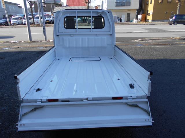 NT100クリッパートラック DX農繁仕様 4WD デフロック 5速MT ETC エアコン パワステ 運転席エアバッグ 助手席エアバッグ スタッドレスタイヤあります(19枚目)