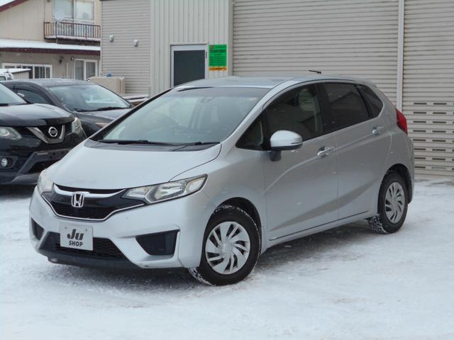 フィット １３Ｇ・Ｆパッケージ　純正ナビ　ＴＶ　Ｂｌｕｅｔｏｏｔｈ　ドライブレコーダー　ＥＴＣ　バックカメラ　衝突被害軽減システム　スマートキー　電動格納ミラー　ＣＶＴ　盗難防止システム　衝突安全ボディ　ＥＳＣ（12枚目）