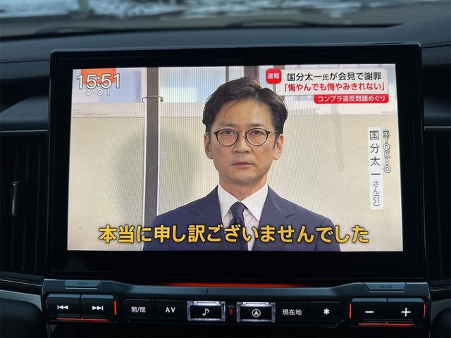 デリカＤ：５ シャモニー　４ＷＤ　ＥＴＣ　バックカメラ　ＴＶ　オートクルーズコントロール　レーンアシスト　衝突被害軽減システム　両側電動スライドドア　オートライト　ＬＥＤヘッドランプ　電動リアゲート　スマートキー（6枚目）