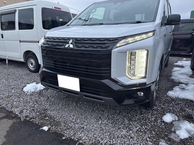 デリカＤ：５ シャモニー　４ＷＤ　ＥＴＣ　バックカメラ　ＴＶ　オートクルーズコントロール　レーンアシスト　衝突被害軽減システム　両側電動スライドドア　オートライト　ＬＥＤヘッドランプ　電動リアゲート　スマートキー（12枚目）