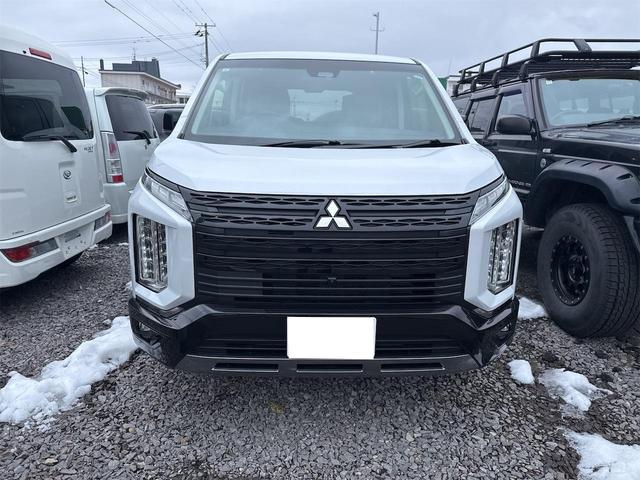 デリカＤ：５ シャモニー　４ＷＤ　ＥＴＣ　バックカメラ　ＴＶ　オートクルーズコントロール　レーンアシスト　衝突被害軽減システム　両側電動スライドドア　オートライト　ＬＥＤヘッドランプ　電動リアゲート　スマートキー（13枚目）