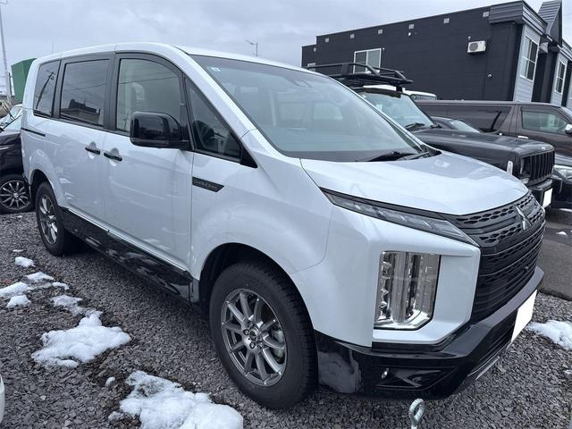 デリカＤ：５ シャモニー　４ＷＤ　ＥＴＣ　バックカメラ　ＴＶ　オートクルーズコントロール　レーンアシスト　衝突被害軽減システム　両側電動スライドドア　オートライト　ＬＥＤヘッドランプ　電動リアゲート　スマートキー（14枚目）