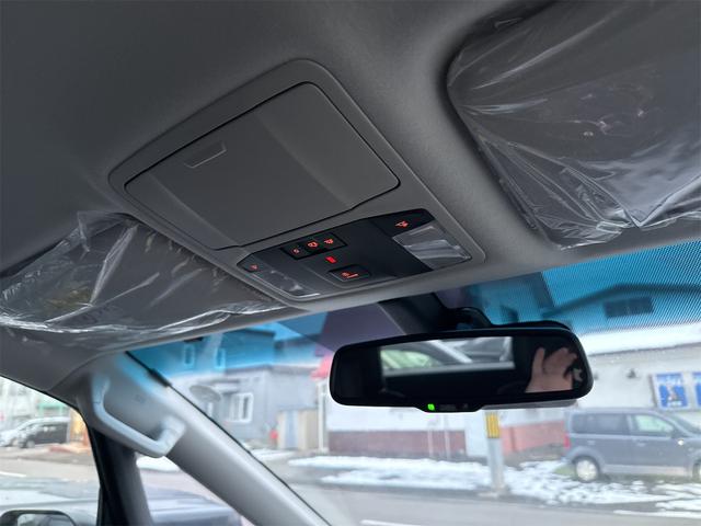 デリカＤ：５ シャモニー　４ＷＤ　ＥＴＣ　バックカメラ　ＴＶ　オートクルーズコントロール　レーンアシスト　衝突被害軽減システム　両側電動スライドドア　オートライト　ＬＥＤヘッドランプ　電動リアゲート　スマートキー（31枚目）