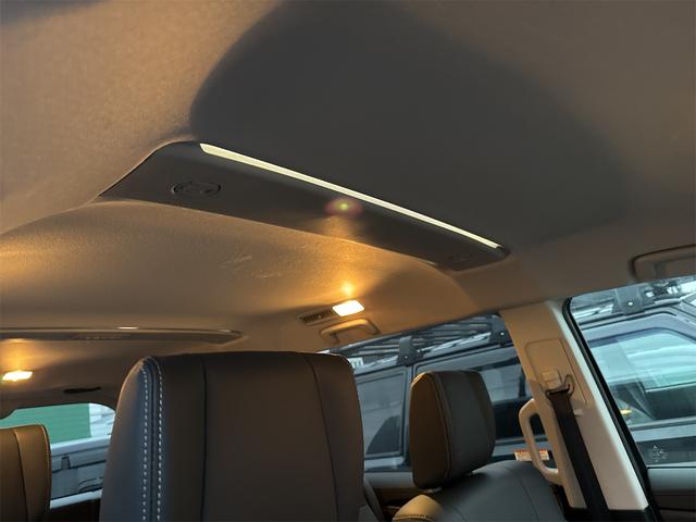 デリカＤ：５ シャモニー　４ＷＤ　ＥＴＣ　バックカメラ　ＴＶ　オートクルーズコントロール　レーンアシスト　衝突被害軽減システム　両側電動スライドドア　オートライト　ＬＥＤヘッドランプ　電動リアゲート　スマートキー（37枚目）