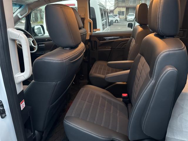 デリカＤ：５ シャモニー　４ＷＤ　ＥＴＣ　バックカメラ　ＴＶ　オートクルーズコントロール　レーンアシスト　衝突被害軽減システム　両側電動スライドドア　オートライト　ＬＥＤヘッドランプ　電動リアゲート　スマートキー（41枚目）