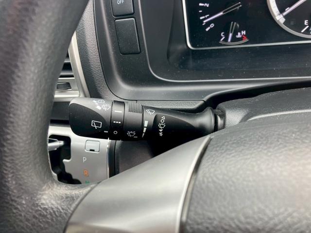 ハイエースワゴン グランドキャビン　４ＷＤ　ＥＴＣ　バックカメラ　ナビ　レーンアシスト　衝突被害軽減システム　スライドドア　オートマチックハイビーム　オートライト　キーレスエントリー　電動格納ミラー　ＡＴ（14枚目）