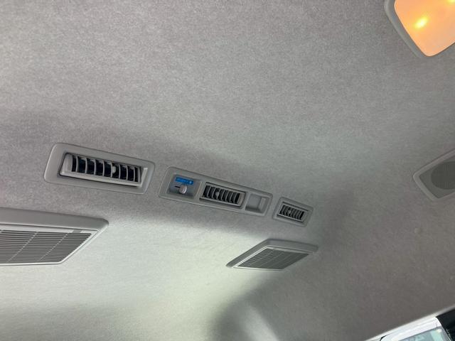 ハイエースワゴン グランドキャビン　４ＷＤ　ＥＴＣ　バックカメラ　ナビ　レーンアシスト　衝突被害軽減システム　スライドドア　オートマチックハイビーム　オートライト　キーレスエントリー　電動格納ミラー　ＡＴ（32枚目）