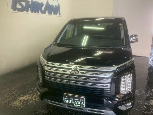 デリカＤ：５ Ｐ　４ＷＤ　ＥＴＣ　全周囲カメラ　ナビ　オートステップ　オートクルーズコントロール　レーンアシスト　衝突被害軽減システム　両側電動スライドドア　オートマチックハイビーム　オートライト（12枚目）