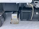 タンクローリー　３．７５ＫＬ　２室　４ＷＤ　ＭＴ　後輪ダブル　ＥＳＣ　エアコン　パワーウィンドウ　運転席エアバッグ（20枚目）