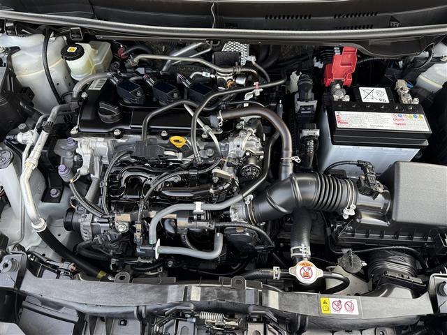 ヤリス Ｚ　４ＷＤ　バックカメラ　衝突被害軽減システム　ワンオーナー（8枚目）