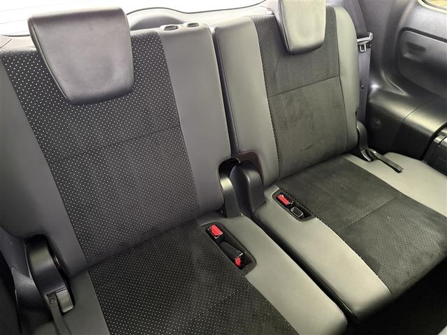 ヴォクシー ＺＳ　煌ＩＩＩ　４ＷＤ　フルセグ　メモリーナビ　ＤＶＤ再生　後席モニター　バックカメラ　衝突被害軽減システム　両側電動スライド　ＬＥＤヘッドランプ　乗車定員８人　３列シート　ワンオーナー　アイドリングストップ（16枚目）