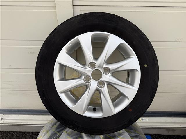 アクア Ｚ　４ＷＤ　メモリーナビ　バックカメラ　衝突被害軽減システム　ＥＴＣ　ＬＥＤヘッドランプ（19枚目）