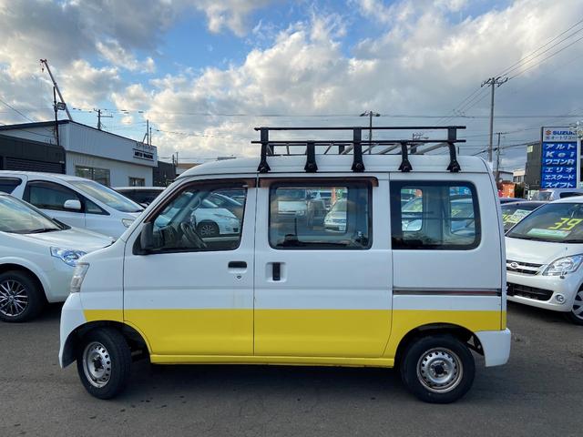 ハイゼットカーゴ 　４ＷＤ　ハイルーフ　マニュアル車　ルーフキャリア（5枚目）