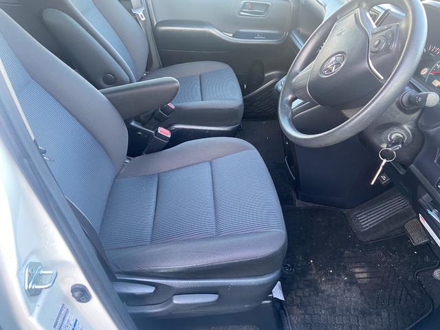 ヴォクシー Ｘ　４ＷＤ　車椅子移動車（12枚目）