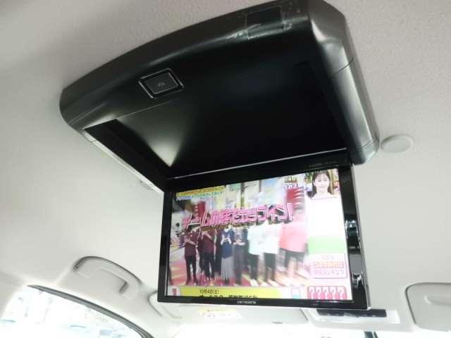 セレナ ハイウェイスターV プロパイロット・大型ナビ・地デジ・アランドビューモニター・リヤモニター・エマ―ジェーシーブレーキ・踏み間違い防止機能・両側パワードアー・LEDライト(9枚目)