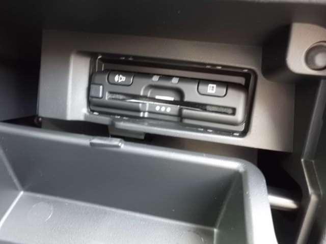 セレナ ハイウェイスターV プロパイロット・大型ナビ・地デジ・アランドビューモニター・リヤモニター・エマ―ジェーシーブレーキ・踏み間違い防止機能・両側パワードアー・LEDライト(18枚目)