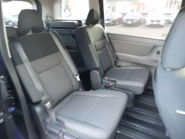 セレナ ＸＶ　プロパイロット・アランドビューモニター・スマートルームミラー・エマージェンシーブレーキ・踏み間違い防止・両側パワードアー・シートヒーター・ＬＥＤライト（17枚目）