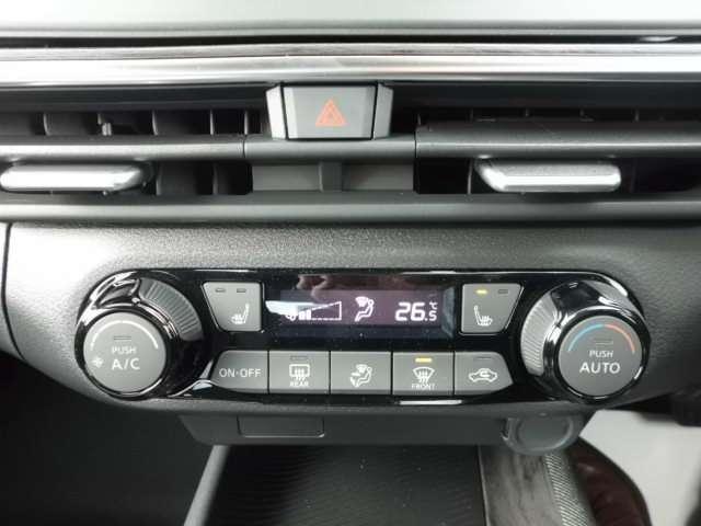 オーラ G FOUR レザーエディション 試乗車UP・スマートルームミラー・アラウンドビューモニター・エマ―ジェーシーブレーキ・踏み間違い防止機能・シートヒーター・ハンドルヒーター・LEDライト(9枚目)