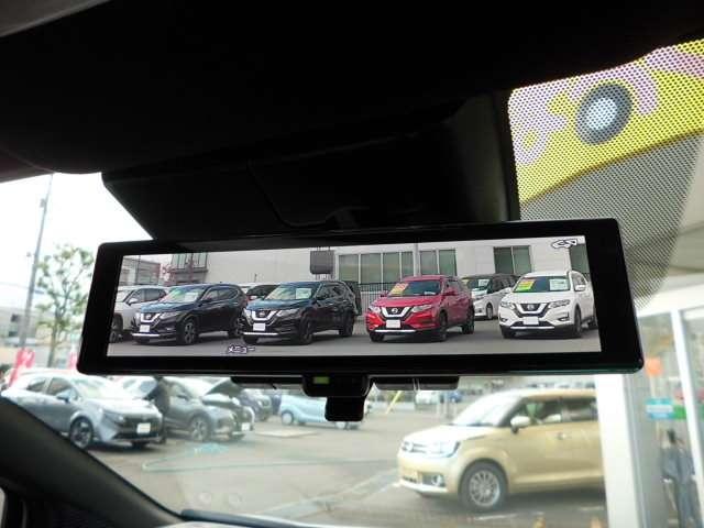 オーラ ニスモ チューンドe-パワー4WD 試乗車UP・プロパイロット・BOSEサウンド・メーカーナビ・地デジ・アラウンドビュー・スマートルームミラー・エマ―ジェーシーブレーキ・踏み間違い防止機能・シートヒーター・LEDライト(10枚目)