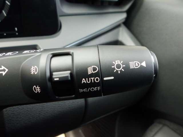 オーラ G FOUR レザーエディション 社用車UP・プロパイロット・メーカーナビ・地デジ・アランドビューモニター・スマートルームミラー・本革シート・パワーシート・BOSEサウンド・シートヒーター・エマ―ジェーシーブレーキ・踏み間違い防止機能(15枚目)