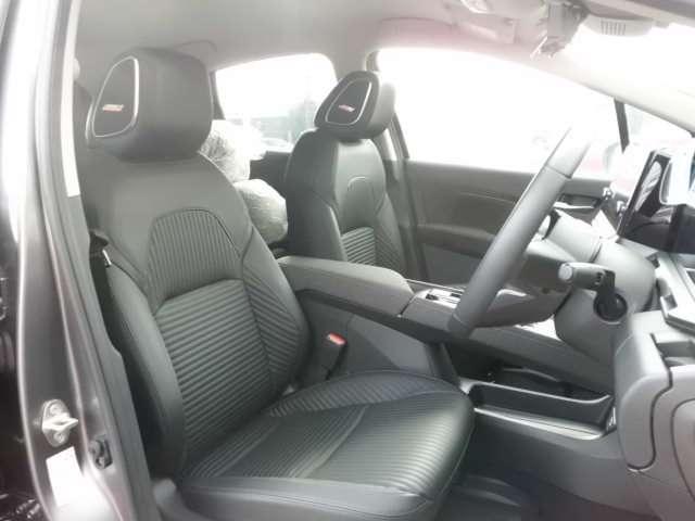 オーラ G FOUR レザーエディション 社用車UP・プロパイロット・メーカーナビ・地デジ・アランドビューモニター・スマートルームミラー・本革シート・パワーシート・BOSEサウンド・シートヒーター・エマ―ジェーシーブレーキ・踏み間違い防止機能(17枚目)