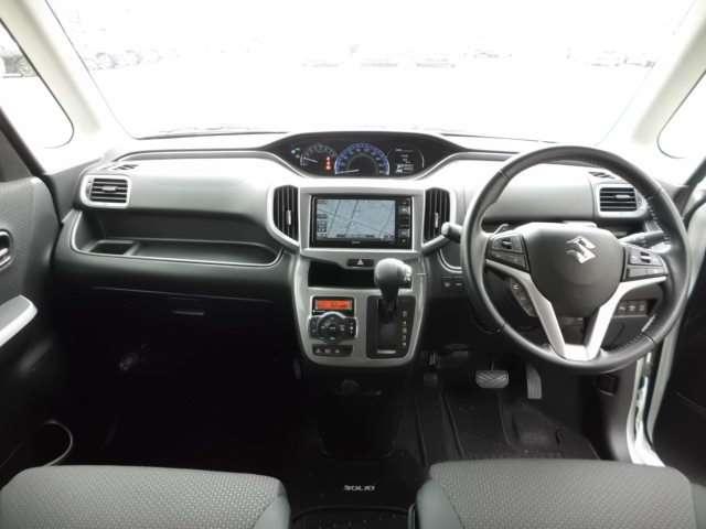 ソリオ ハイブリッドＭＺ　ナビ・地デジ・全方位モニター・衝突軽減ブレーキ・両側パワードアー・ＨＩＤライト（3枚目）