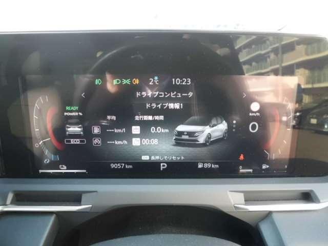 オーラ オーテック　ＦＯＵＲ　社用車ＵＰ・プロパイロット・メーカーナビ・地デジ・アラウンドビューモニター・スマートミラー・エマージェンシーブレーキ・踏み間違い防止・シートヒーター・ＬＥＤライト（8枚目）