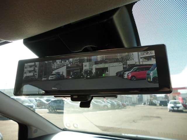 オーラ オーテック　ＦＯＵＲ　社用車ＵＰ・プロパイロット・メーカーナビ・地デジ・アラウンドビューモニター・スマートミラー・エマージェンシーブレーキ・踏み間違い防止・シートヒーター・ＬＥＤライト（17枚目）