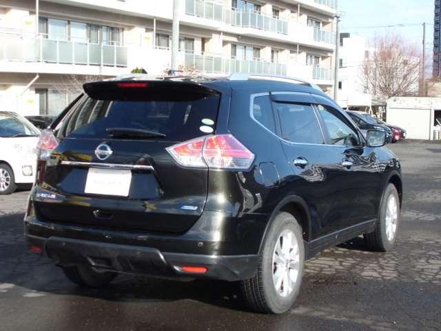 エクストレイル ２０Ｘ　ナビ・地デジ・エマージェンシーブレーキ・踏み間違い防止・シートヒーター・ＬＥＤライト（2枚目）