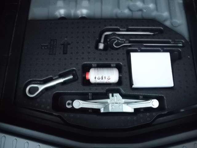 ノート Ｘ　ＦＯＵＲ　衝突軽減ブレーキ　車線逸脱警報　プッシュ式スターター　オートエアコン　社外エンジンスターター（15枚目）