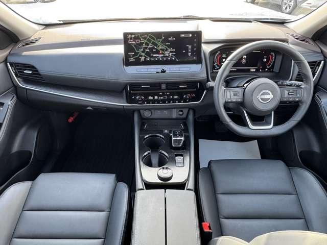 エクストレイル G e-4ORCE プロパイロット メーカーナビ 地デジ アラウンドビューモニター スマートルームミラー パワーシート ヘッドアップディスプレー オートバックドアー LEDライト(3枚目)