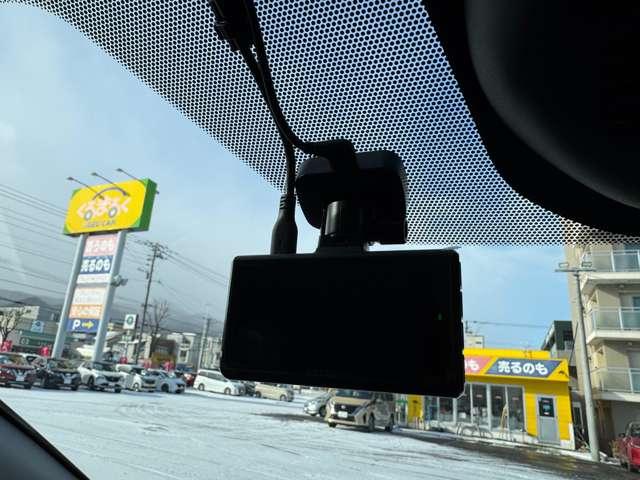 エクストレイル G e-4ORCE プロパイロット メーカーナビ 地デジ アラウンドビューモニター スマートルームミラー パワーシート ヘッドアップディスプレー オートバックドアー LEDライト(10枚目)