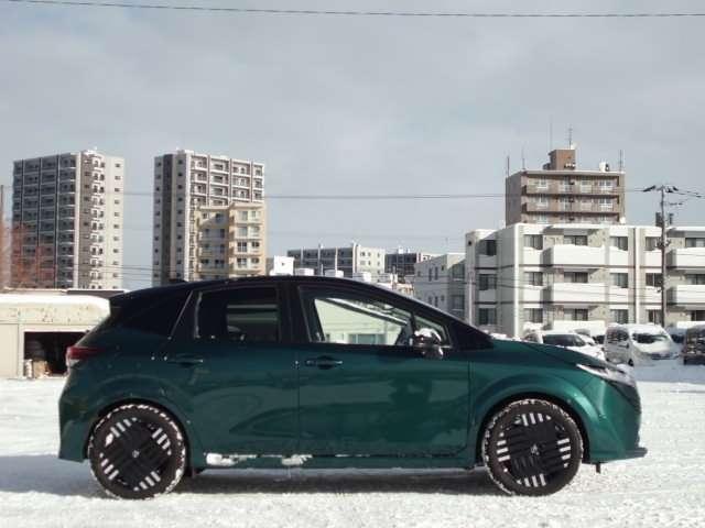 オーラ G FOUR レザーエディション 社用車UP・本革シート・電動シート・アラウンドビューモニター・スマートルームミラー・エマージェンシーブレーキ・踏み間違い防止機能・シートヒーター・ハンドルヒーター・LEDライト(22枚目)