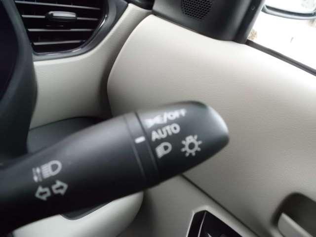 ルークス Ｘ　社外メモリーナビ　地デジ　アラウンドビューモニター　エマージェンシーブレーキ　踏み間違い防止　助手席側パワードアー　ＬＥＤライト（12枚目）