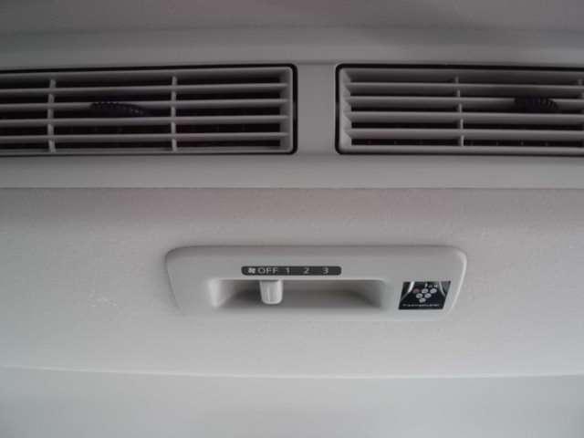 ルークス Ｘ　社外メモリーナビ　地デジ　アラウンドビューモニター　エマージェンシーブレーキ　踏み間違い防止　助手席側パワードアー　ＬＥＤライト（20枚目）