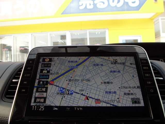 セレナ ２．０　ハイウェイスター　Ｖ　４ＷＤ　ローダウン・プロパイロット・純正大型ナビ（7枚目）