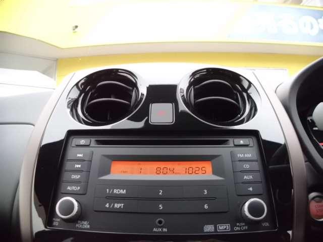 ノート Ｘ　ＦＯＵＲ　スマートセーフティエディション　スマートミラー・アラウンドビューモニター・エマージェンシーブレーキ・踏み間違い防止・ＶＤＣ（横滑り防止機能）・オートエアコン・オートライト（7枚目）