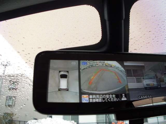 ノート 　ナビ・地デジ・アラウンドビューモニター・スマートルームミラー・エマージェンシーブレーキ・踏み間違い防止機能・オートライト・ＬＥＤライト（7枚目）