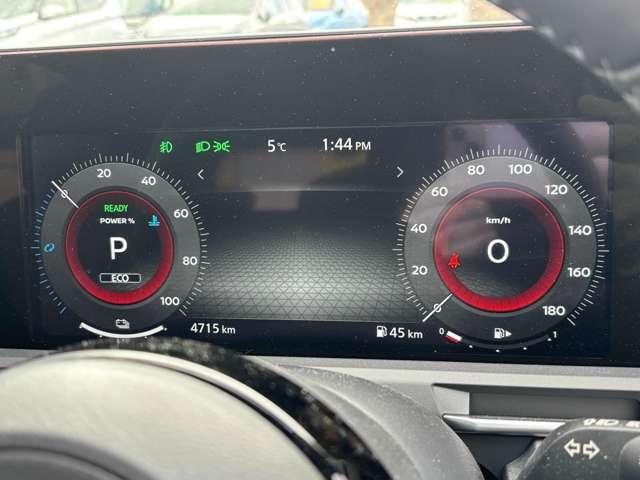 オーラ １．２　Ｇ　ＦＯＵＲ　４ＷＤ　アラウンドビュー　運転席パワーシート（7枚目）