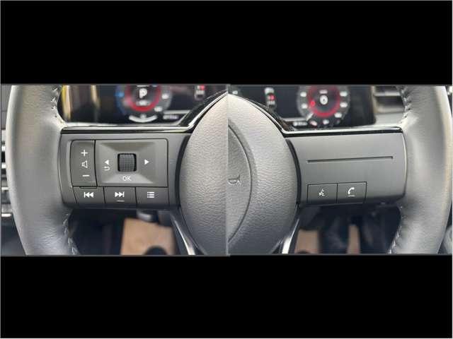 オーラ １．２　Ｇ　ＦＯＵＲ　４ＷＤ　アラウンドビュー　運転席パワーシート（9枚目）