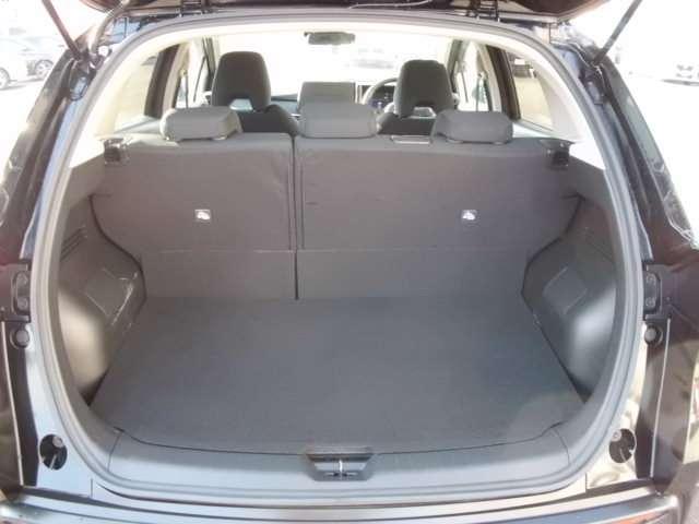 ノート １．２　Ｘ　ＦＯＵＲ　４ＷＤ　衝突軽減ブレーキ　車線逸脱防止警報　ＶＤＣ（16枚目）