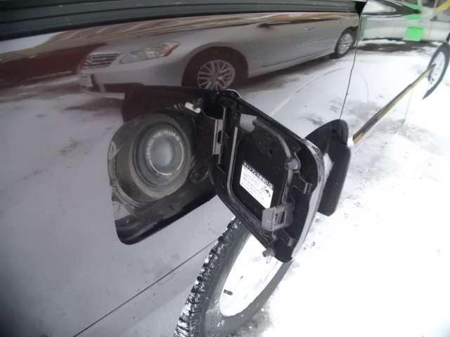 セレナ ２．０　ハイウェイスター　Ｖ　４ＷＤ　メモリーナビ・地デジ・バックカメラ・クル（23枚目）