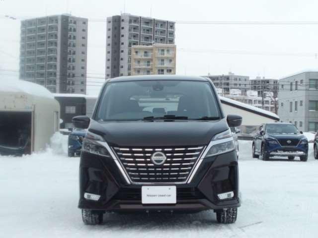 セレナ ２．０　ハイウェイスター　Ｖ　４ＷＤ　メモリーナビ・地デジ・バックカメラ・クル（30枚目）