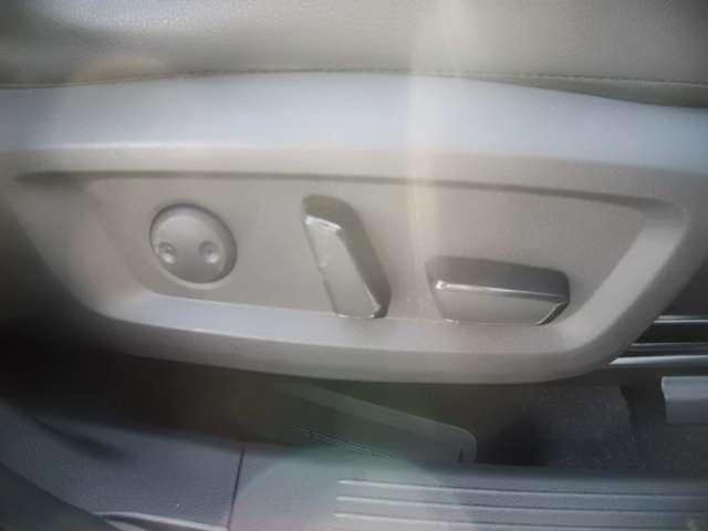 エクストレイル オーテック e-4ORCE プロパイロット・メーカーナビ・地デジ・アラウンドビューモニター・スマートミラー・エマージェンシーブレーキ・踏み間違い防止機能・全席シートヒーター・オートバックドアー・純正エンジンスターター(23枚目)