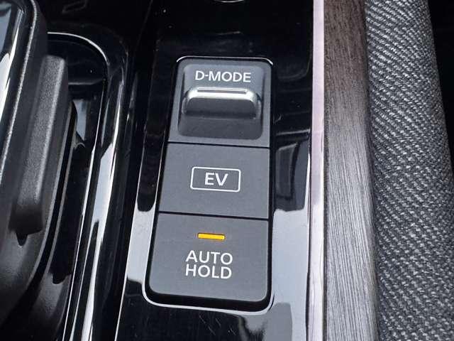 オーラ １．２　Ｇ　令和４年５月登録車　走行距離　約　２３０００ＫＭ（12枚目）